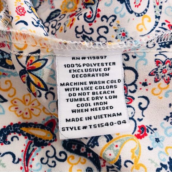 Collective Concepts Floral Print Popover Top - Picture 10 of 16